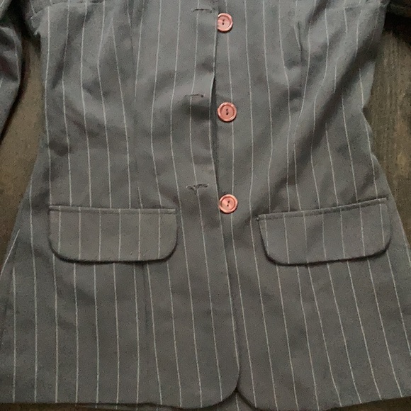 B’Time pinstripe blazer - Picture 15 of 15